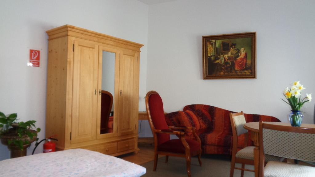 Pension Hans Rastatt Zewnętrze zdjęcie